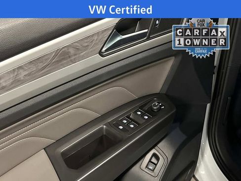 Certified 2023 Volkswagen Atlas Cross Sport SE image 12