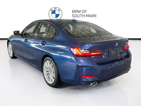 Certified 2023 BMW 330i Sedan w/ Convenience Package RWD image 5