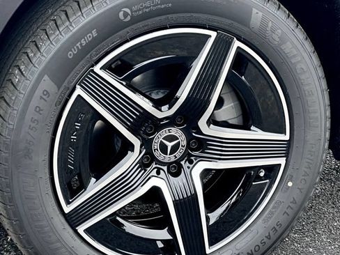 New 2026 Mercedes-Benz GLC 300 4MATIC image 8