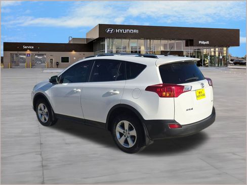 Used 2013 Toyota RAV4 XLE image 3