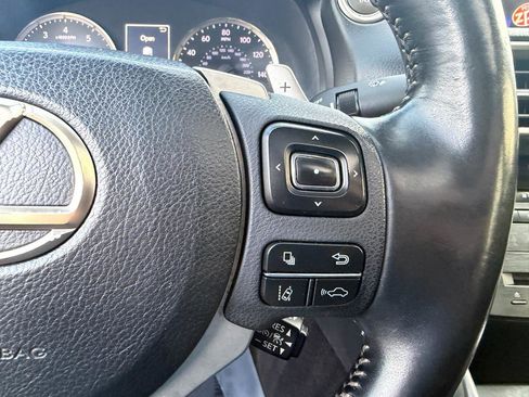 Used 2018 Lexus IS 300 w/ Accessory Package 2 image 41