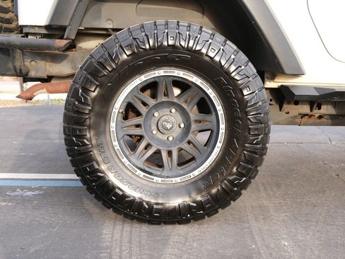 Used 2008 Jeep Wrangler Rubicon w/ Dual Top Group image 15