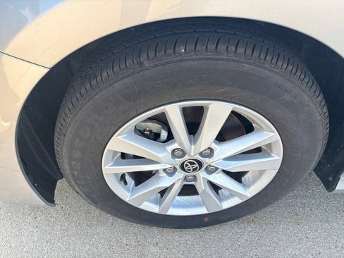 Used 2026 Toyota Camry LE FWD image 11