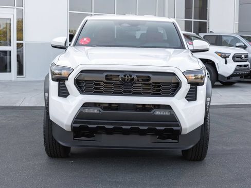 New 2026 Toyota Tacoma TRD Off-Road AWD/4WD image 2