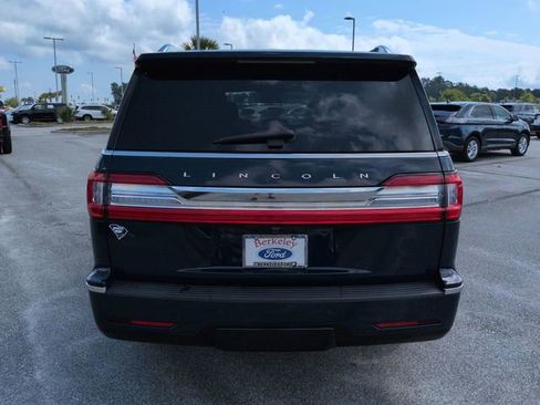 Used 2019 Lincoln Navigator L Reserve w/ Cargo Package AWD/4WD image 5