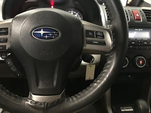 Used 2015 Subaru Forester 2.5i Limited w/ Popular Package #2 AWD/4WD image 25