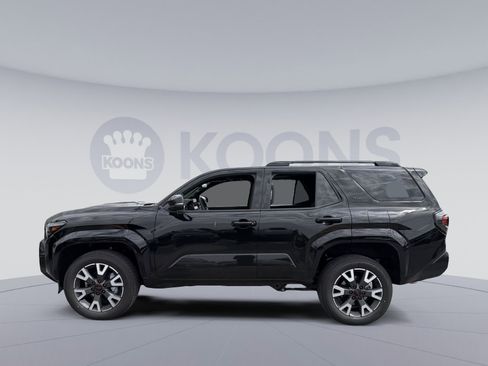New 2026 Toyota 4Runner TRD Sport Premium AWD/4WD image 2