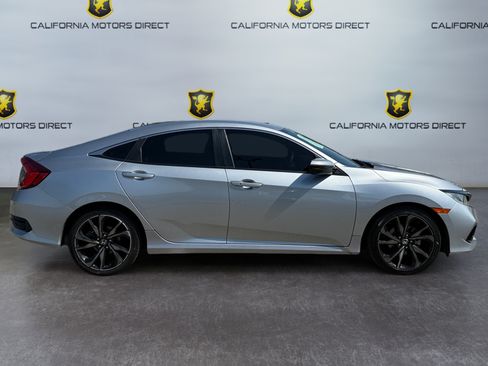 Used 2019 Honda Civic Sport image 6