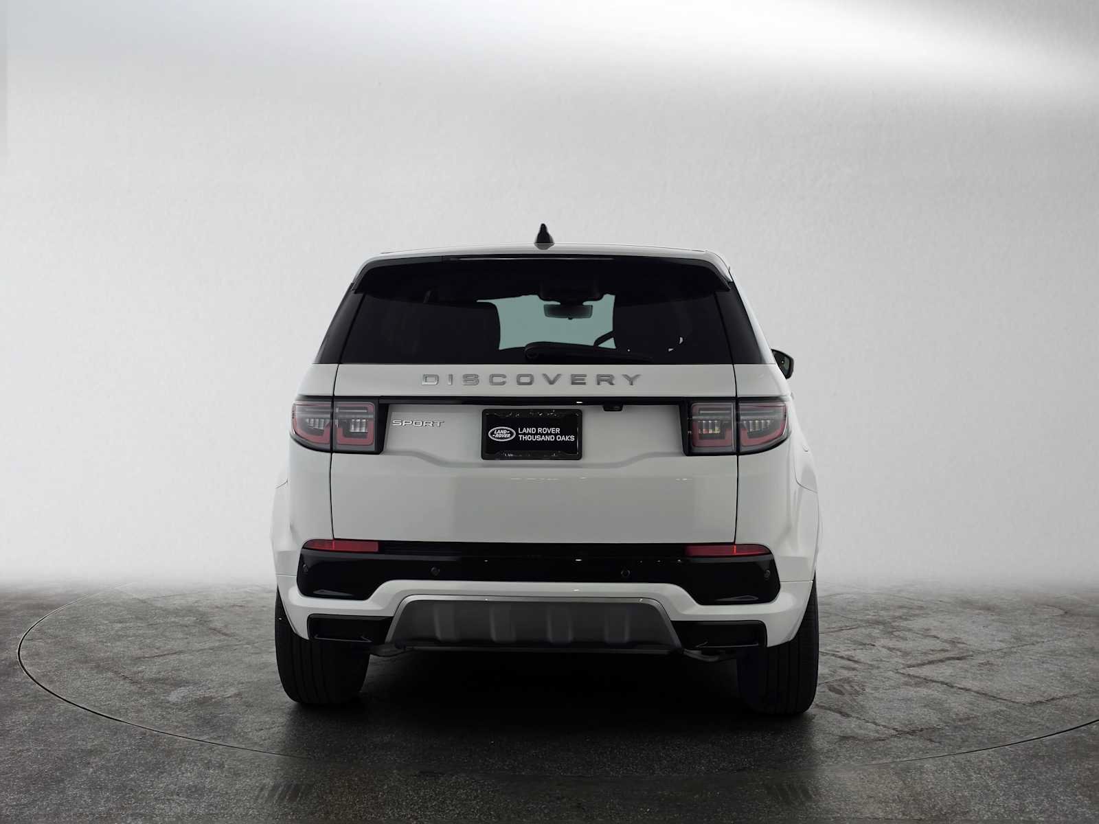Used 2025 Land Rover Discovery Sport S AWD/4WD image 4