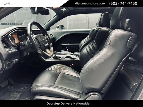Used 2019 Dodge Challenger SRT Hellcat Redeye RWD image 18