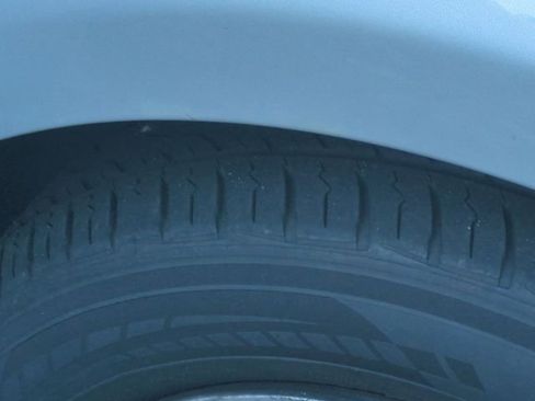 Used 2009 Toyota Camry LE image 5