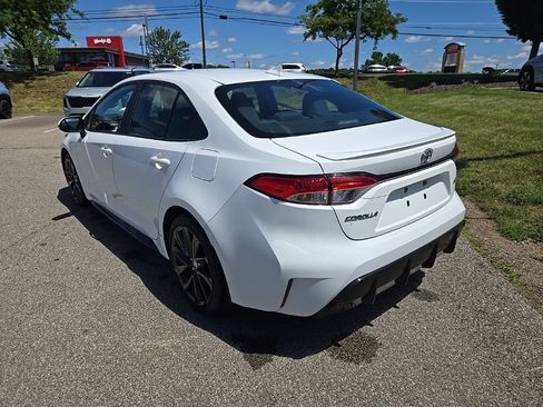 Used 2024 Toyota Corolla SE FWD image 9