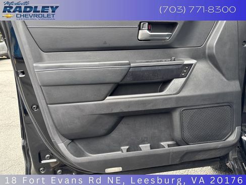 Used 2024 Toyota Tundra Platinum AWD/4WD image 13
