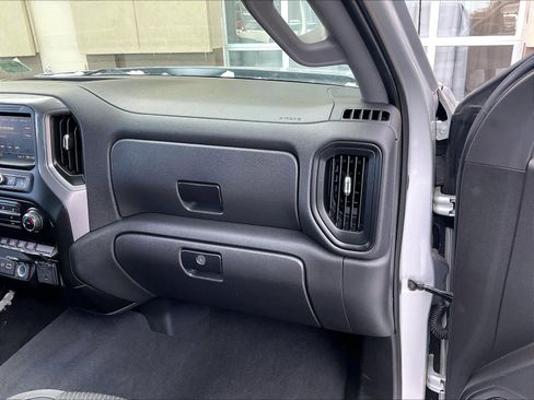 Used 2021 Chevrolet Silverado 1500 Custom image 13