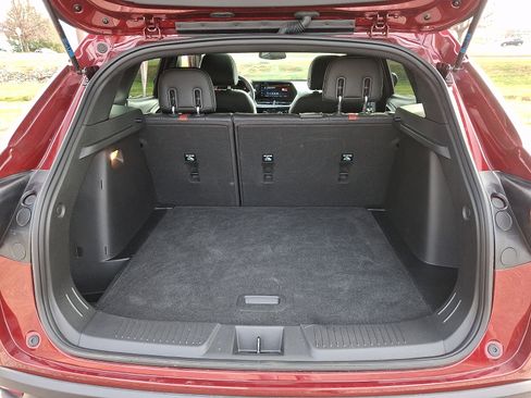 Used 2024 Chevrolet Trax RS w/ Sunroof Package image 31