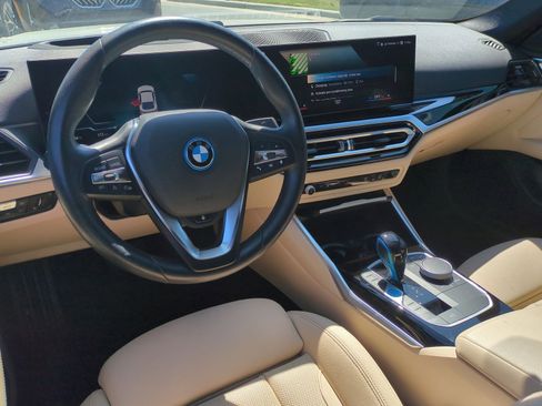 Used 2023 BMW i4 eDrive35 w/ Premium Package image 29