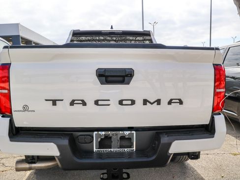 Certified 2024 Toyota Tacoma SR5 image 9