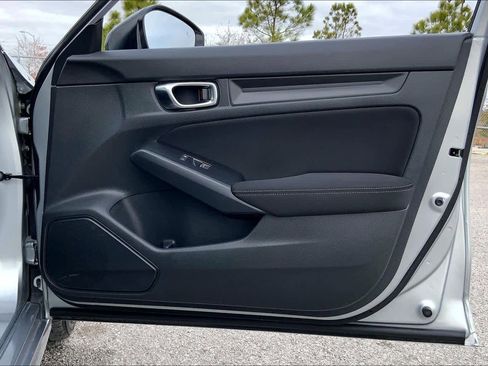 Used 2025 Honda Civic Sport image 22