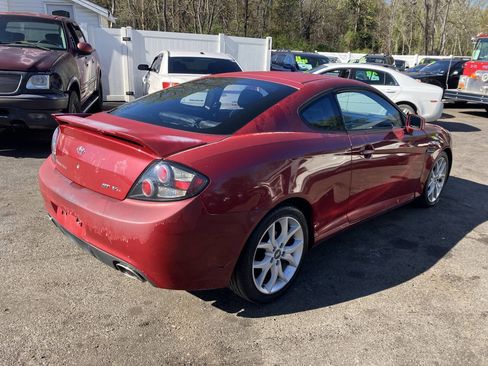 Used 2007 Hyundai Tiburon image 8
