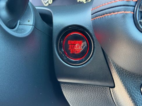 Used 2025 Honda HR-V Sport image 33