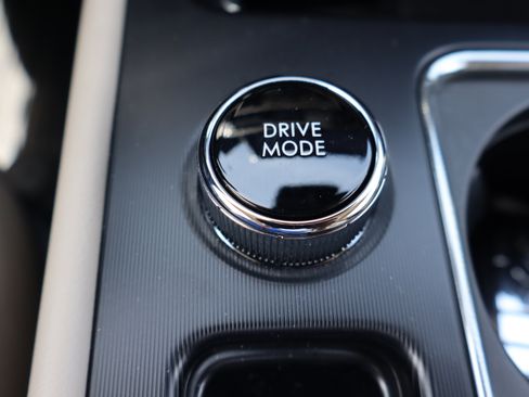 Used 2025 Lincoln Corsair Reserve FWD image 27