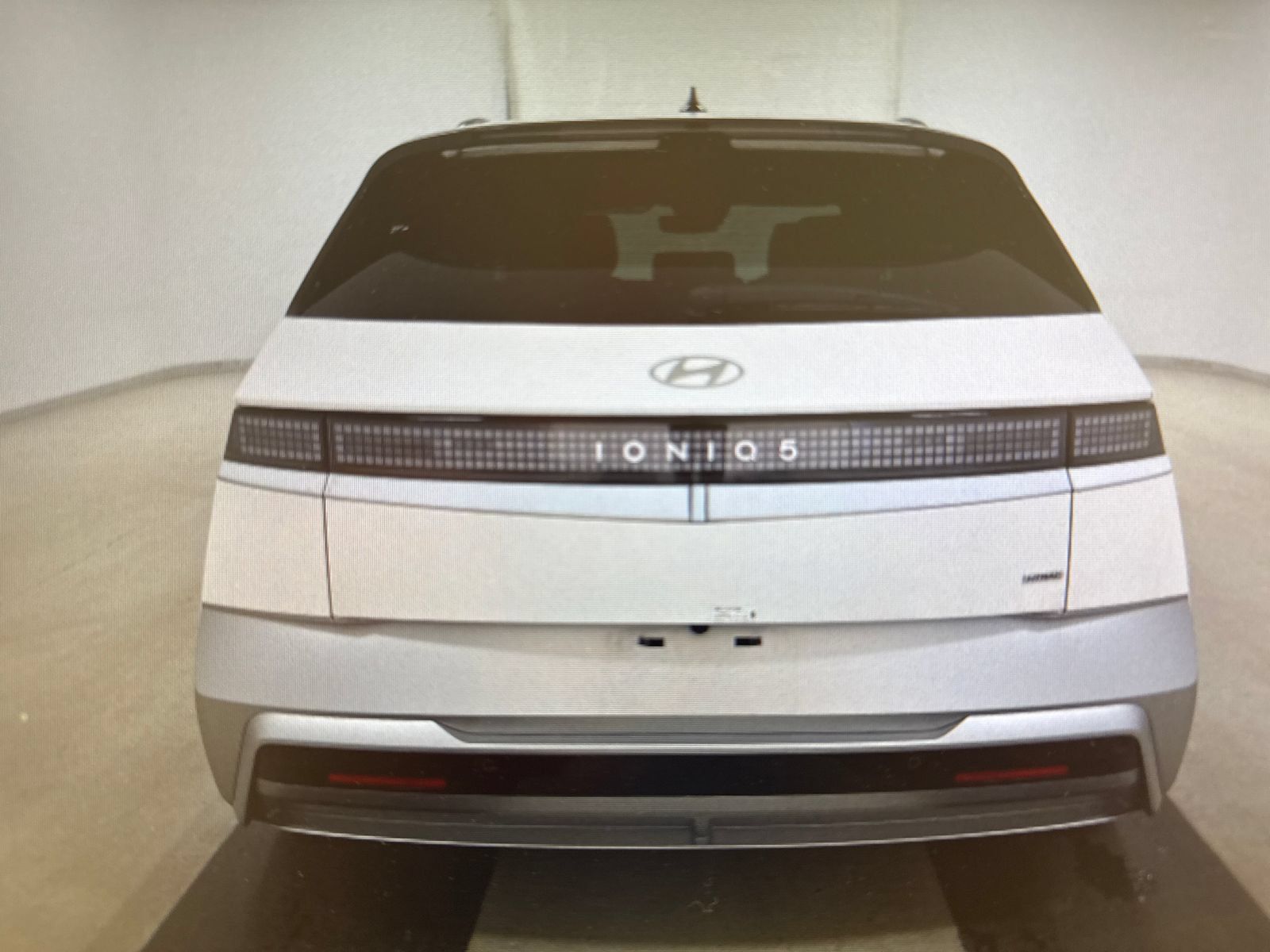 Used 2025 Hyundai Ioniq 5 Limited AWD/4WD image 13