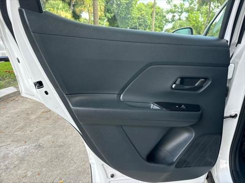 Used 2025 Nissan Kicks S FWD image 17