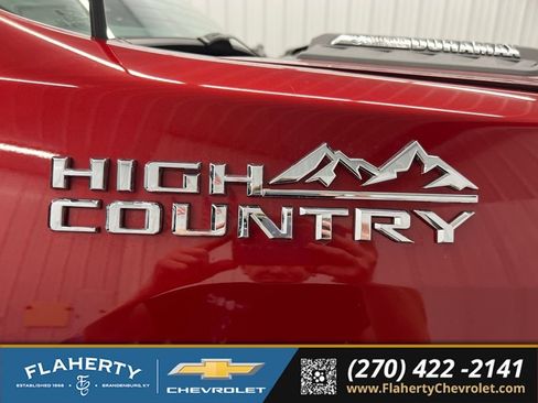Used 2023 Chevrolet Silverado 2500 High Country w/ Z71 Off-Road Package AWD/4WD image 19