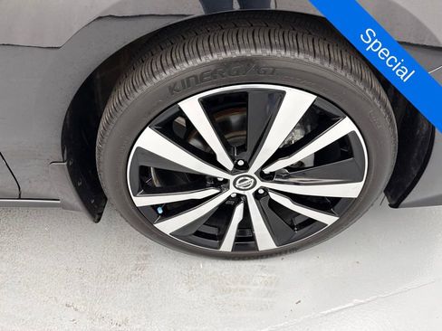 Used 2021 Nissan Altima 2.5 SR w/ SR Premium Package FWD image 15
