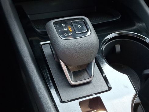 Used 2026 Nissan Rogue Dark Armor AWD/4WD image 17