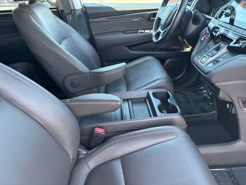 Used 2019 Honda Odyssey Touring image 14