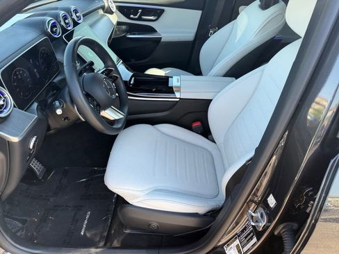 Certified 2025 Mercedes-Benz GLC 300 4MATIC image 10