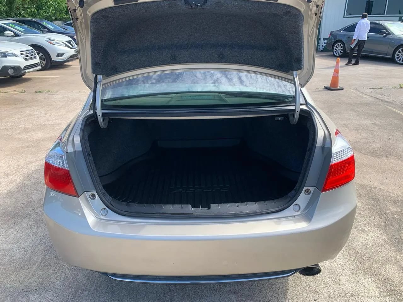 Used 2014 Honda Accord EX image 20