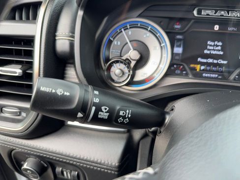 Used 2020 RAM 1500 Limited image 22