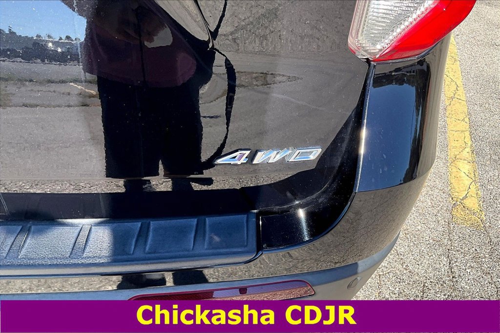 Used 2022 Ford Explorer XLT AWD/4WD image 23