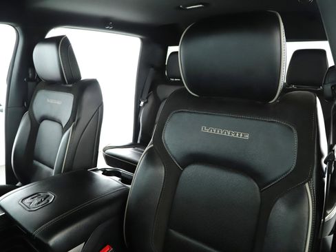 Certified 2022 RAM 1500 Laramie image 4