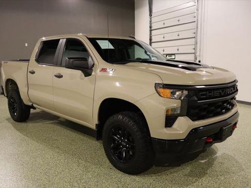 Used 2022 Chevrolet Silverado 1500 Custom Trail Boss image 1