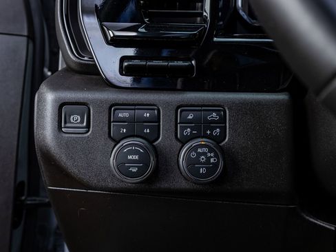 Used 2025 Chevrolet Silverado 2500 ZR2 w/ ZR2 Bison Edition image 23