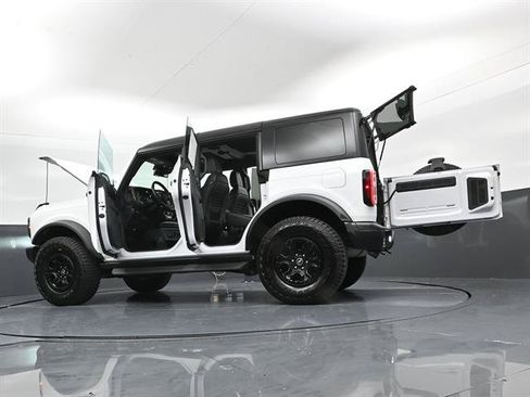 Certified 2025 Ford Bronco Badlands AWD/4WD image 51