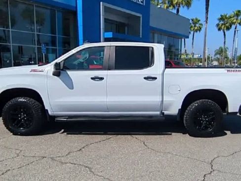 Used 2021 Chevrolet Silverado 1500 LT Trail Boss w/ Bed Protection Package image 5