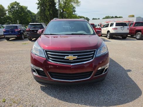 Certified 2016 Chevrolet Traverse LT FWD image 2