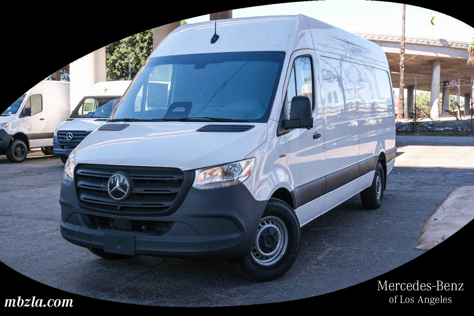 New 2025 Mercedes-Benz eSprinter 170 Cargo image 1