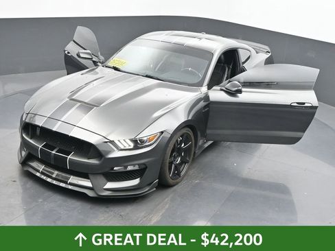 Used 2017 Ford Mustang Shelby GT350 image 61