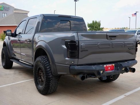 Used 2018 Ford F150 Raptor w/ Equipment Group 802A Luxury AWD/4WD image 6