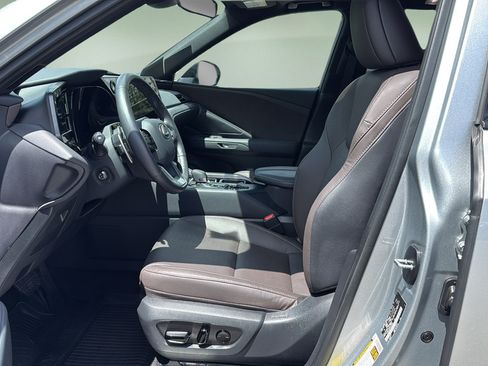 Certified 2025 Lexus TX 350 AWD w/ Technology Package image 11