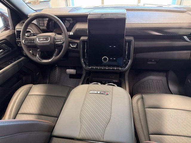 Used 2026 GMC Yukon XL AT4 AWD/4WD image 24