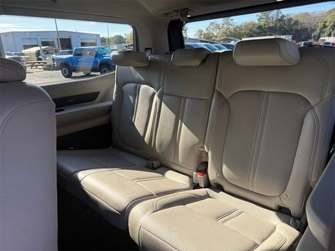 Used 2024 Jeep Wagoneer Series II w/ Flexible Seating Group image 28