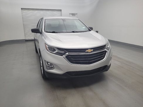Used 2019 Chevrolet Equinox LS w/ LS Convenience Package FWD image 14