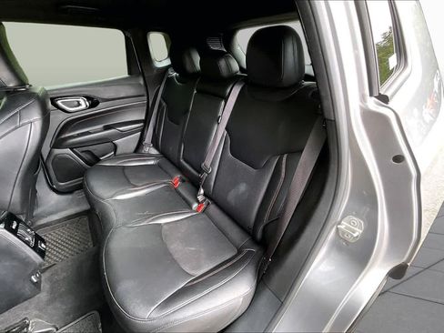Used 2024 Jeep Compass Trailhawk AWD/4WD image 21