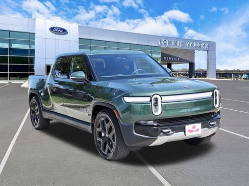 Used 2025 Rivian R1T Adventure AWD/4WD image 7